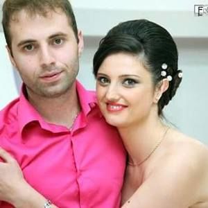 Meet your Posher, Erinda